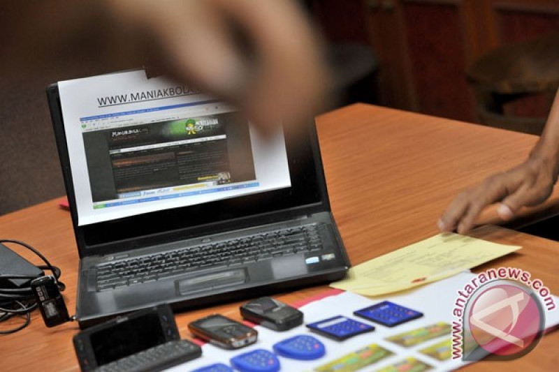 Razia Penipuan Daring: 75 Tersangka Ditangkap di Kamboja