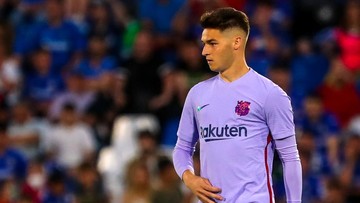 Barcelona Bidik Pendapatan dari Mika Marmol