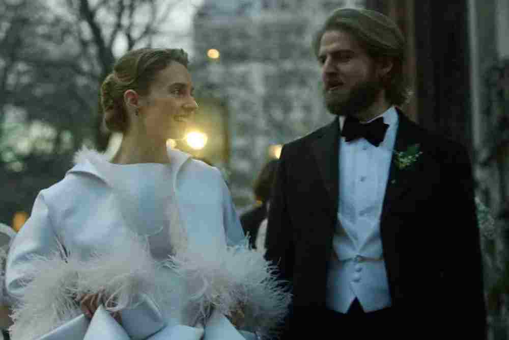 Maya Hawke dan Christian Hutson Bersatu dalam Cinta