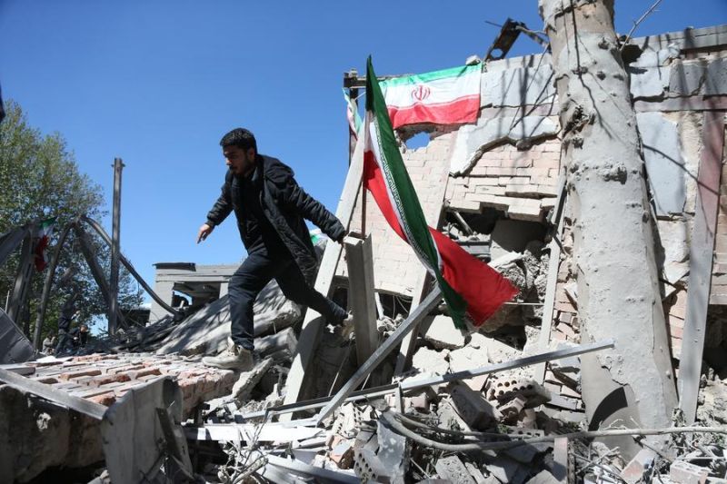 Keteguhan Kampus Iran di Tengah Serangan