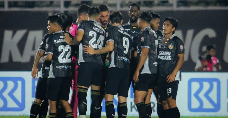 Semen Padang FC Berjuang Hindari Degradasi